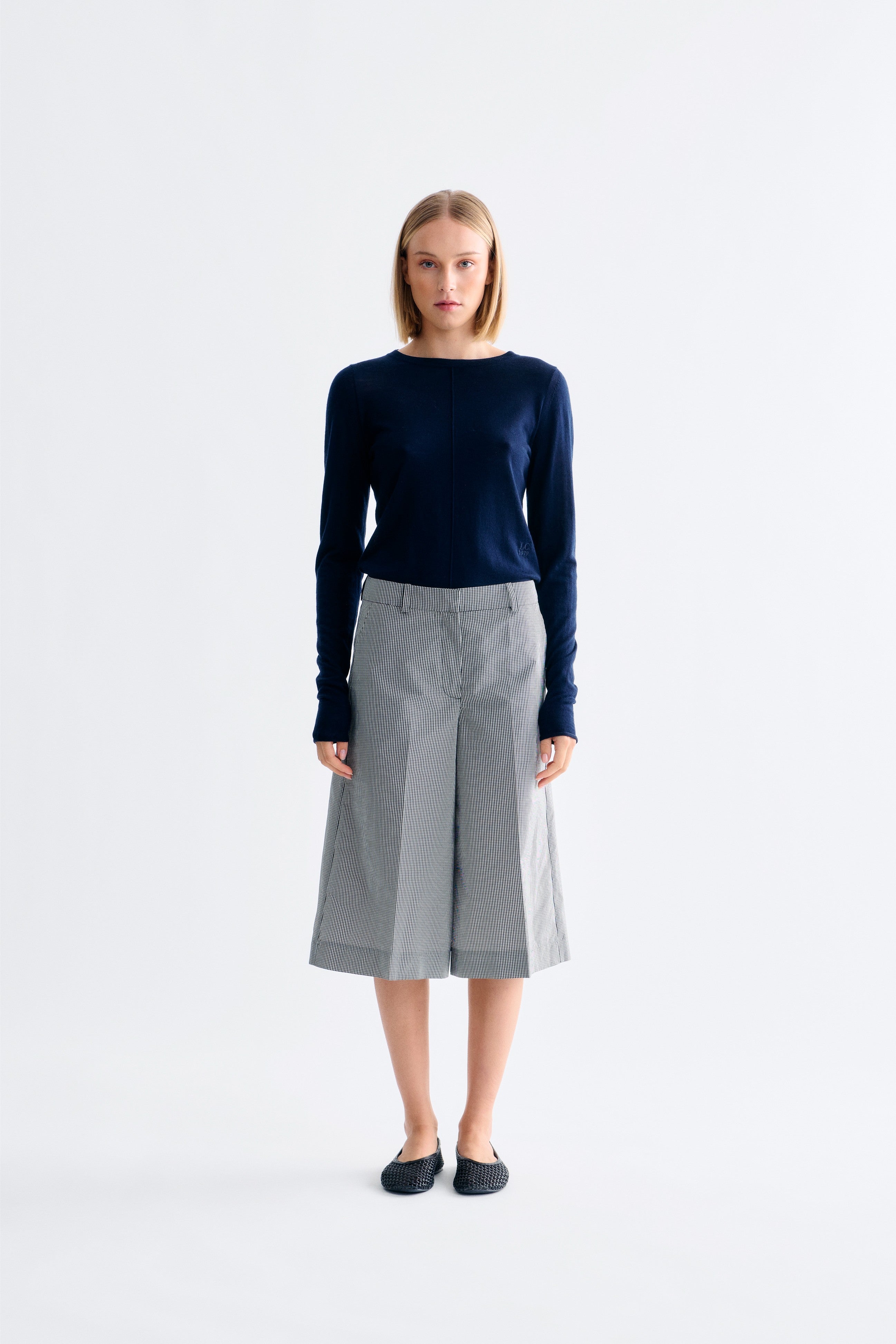 Lovechild 1979 Bella Blouse Top 450 Total Eclipse
